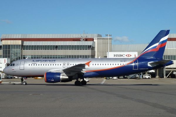 Пилот рейса Москва-Анапа умер после экстренной посадки