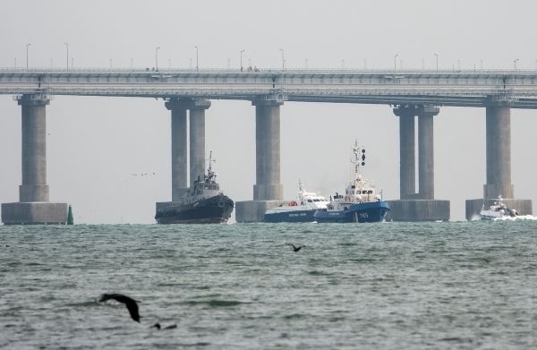 «Поснимали даже унитазы». Командующий ВМС Украины об «угробленных» кораблях, которые вернула РФ